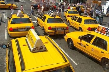 new york taxis